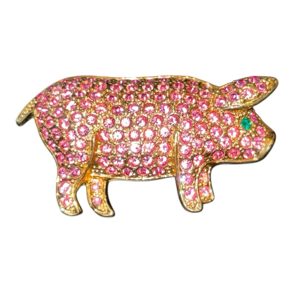 Ciro stamped pink rhinestone pig w/green eye set in gold tone. Circa 1980’s JB4